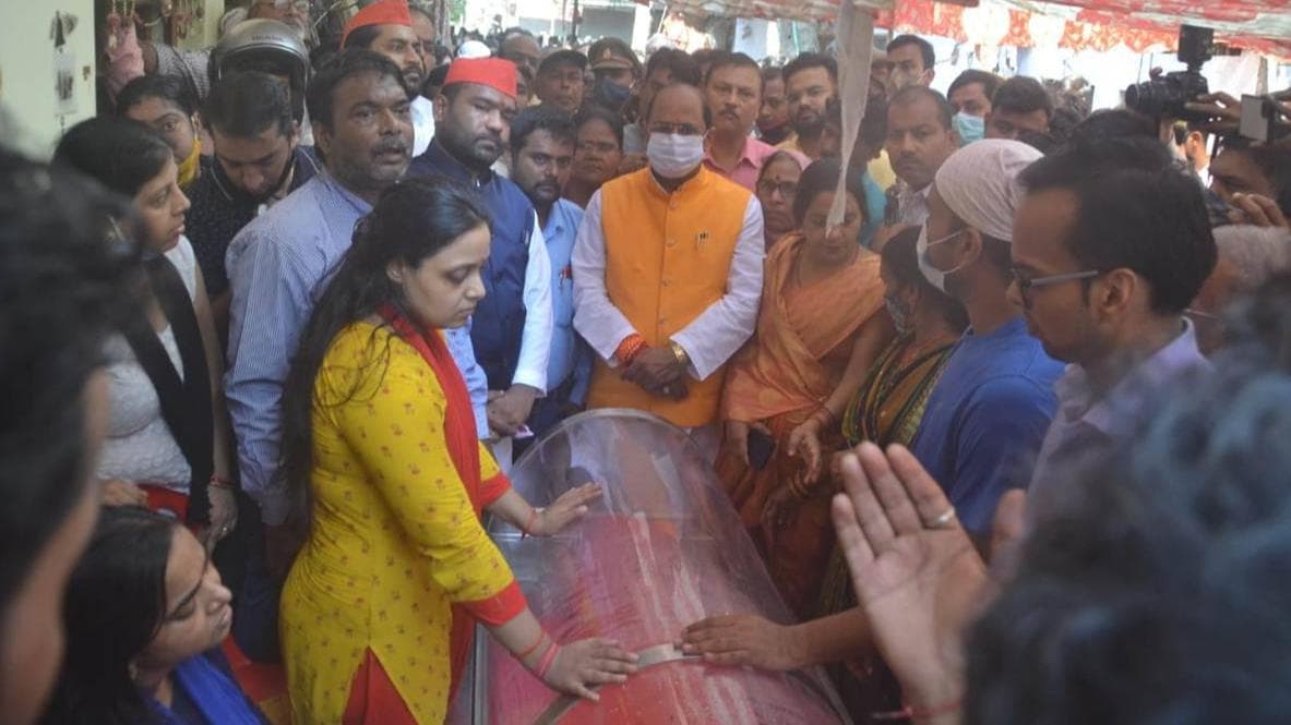 Manish Gupta Case: चार दिन बाद भी आरोपी पुलिस वाले गिरफ्तार नहीं, पत्नी ने कहा- लापरवाही हो रही है