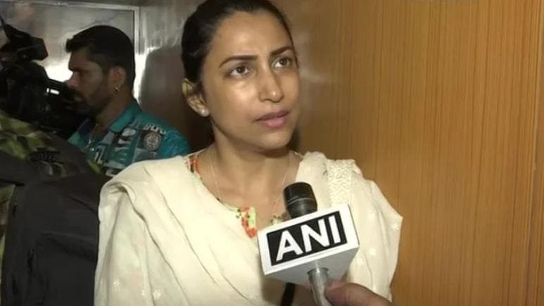 'Had Balasaheb been there': Sameer Wankhede's wife writes to Uddhav Thackeray