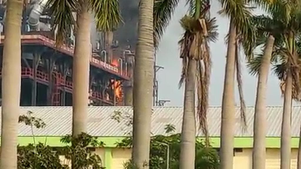 Haldia IOC Fire: হলদিয়ায় মৃতদের প্রতি গভীর শোক মুখ্যমন্ত্রীর, সব রকম সাহায্যের আশ্বাস