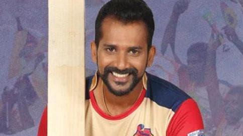 Former IPL player R Sathish says he was allegedly offered Rs 40 lakh for match fixing