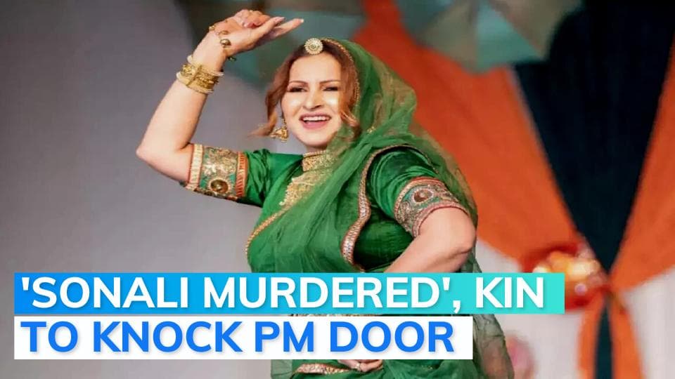 Sonali Phogat's brother claims she was murdered