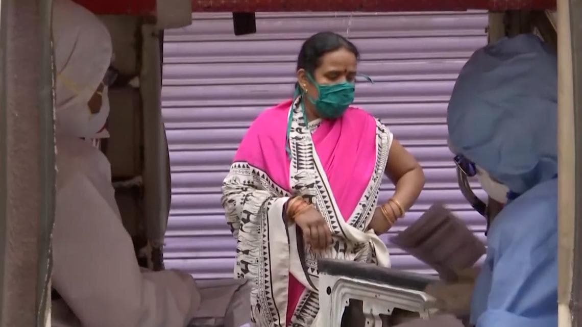 Covid In Bengal : টেস্ট বাড়তেই ফের ৭০০-র ঘরে দৈনিক সংক্রমণ, মৃত্যু ১২ জনের