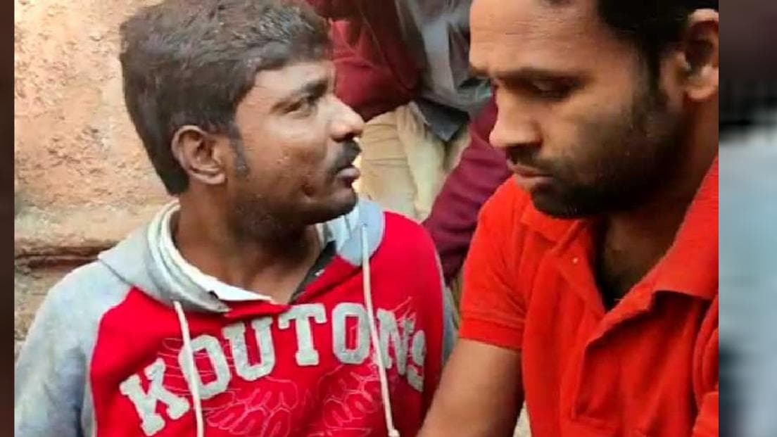 KMC elections 2021 : রক্ত ঝড়ল পুরভোটে, শিয়ালদহে বোমায় জখম ১