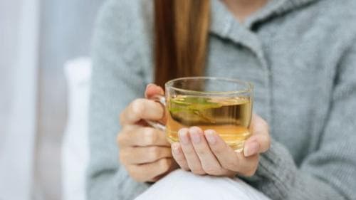 क्या आप सही तरीके से पी रहे हैं ग्रीन टी? कहीं फायदे की जगह नुकसान ना हो जाए 