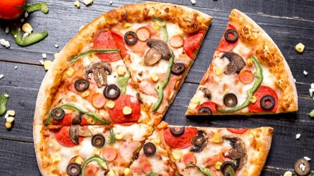 National Pizza Day 2022: दिलचस्प है पिज़्ज़ा का किस्सा...'मार्गरीटा पिज़्ज़ा' नाम के पीछे है रोचक कहानी