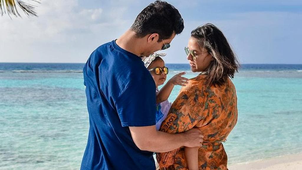 Neha Dhupia: পুত্র সন্তানের জন্ম দিলেন নেহা ধুপিয়া, ভক্তদের সেই খবর দিলেন স্বামী অঙ্গদ
