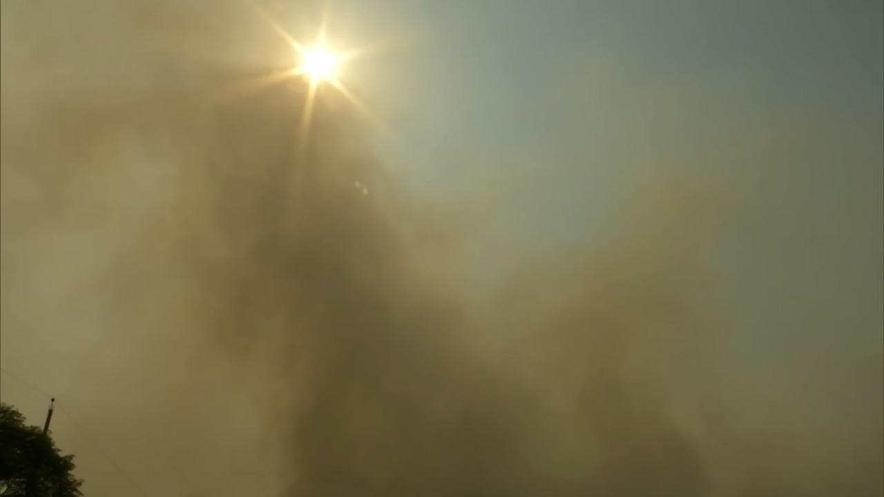 Delhi's air quality improves slightly but still in 'severe' category due to farm fires