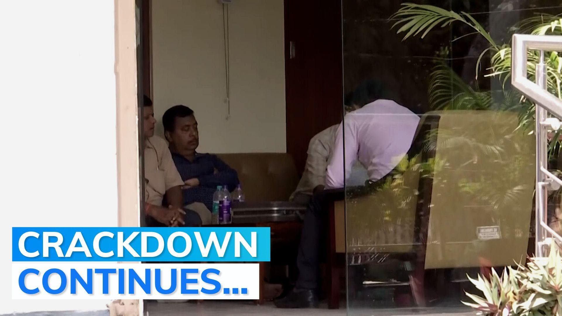 ED raids 25 locations across Delhi in alleged liquor scam case 