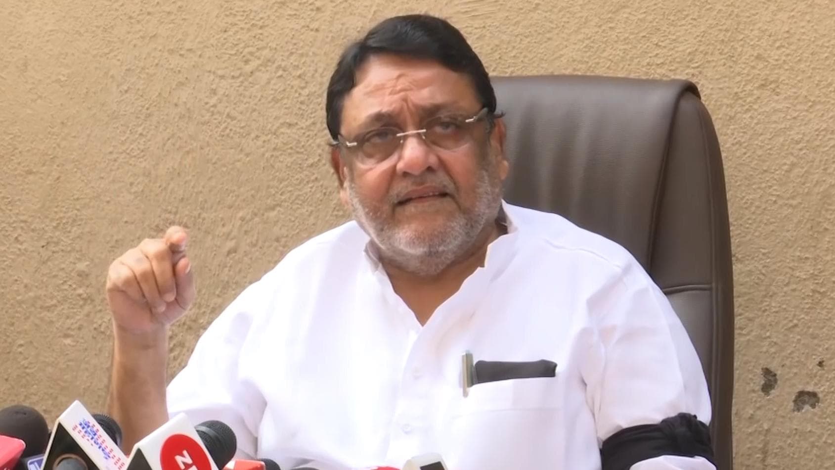 'Underworld' vs 'drug mafia': war of words erupts between Nawab Malik and Devendra Fadnavis