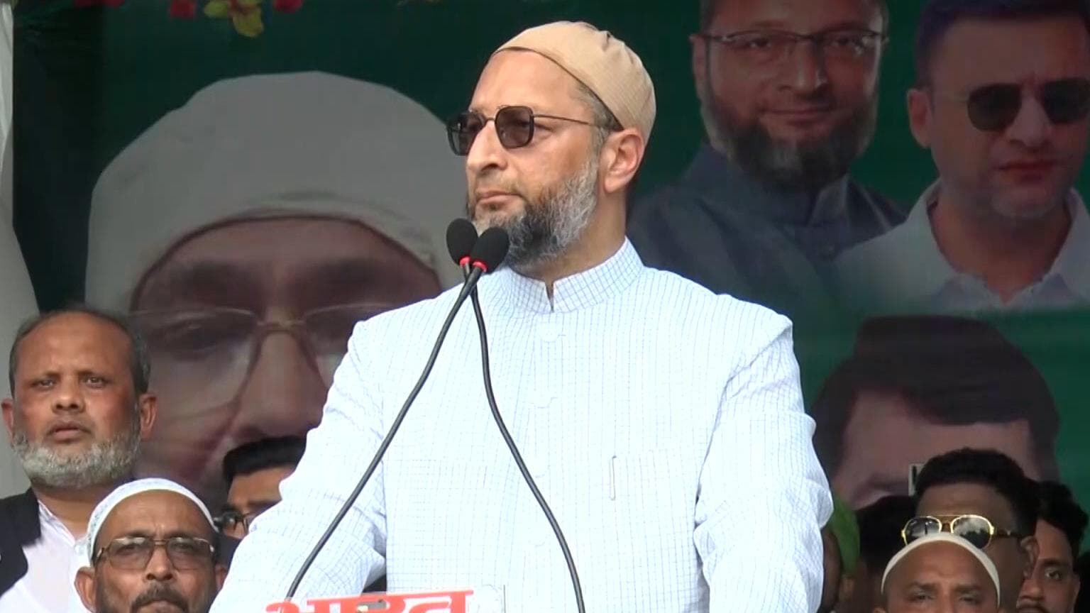 'Mad man': Owaisi on Pakistan minister who called T20 win a 'victory of islam'