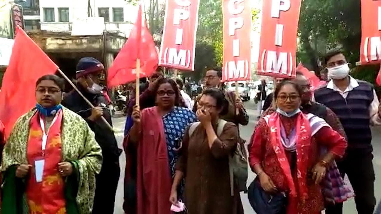 Left-Cong: পুরভোটে সন্ত্রাস, ভোটলুঠের অভিযোগে বাম-কংগ্রেসের প্রতিবাদ মিছিল, ছিলেন পুরভোটের প্রার্থীরা