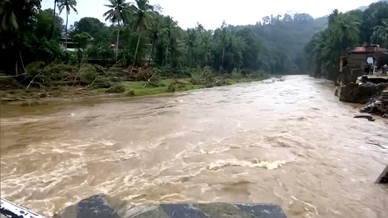 21 people dead due to heavy rains and landslides in Kerala