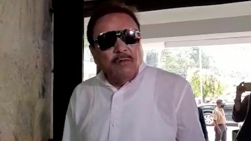 Madan CBI: দফায় দফায় জেরা মদনকে। সিবিআই ফাঁসে জেরবার তৃণমূলের এই 'কালারফুল' নেতা