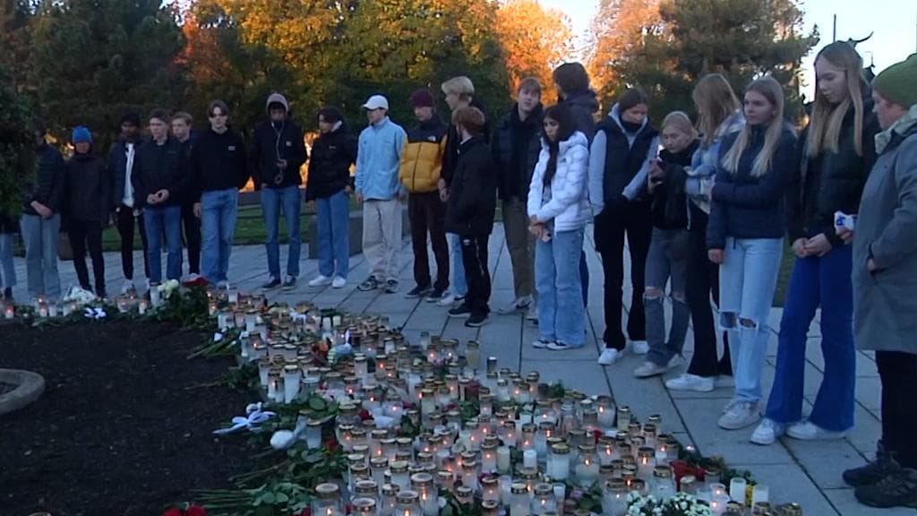 Norway mourns for bow-and-arrow attack