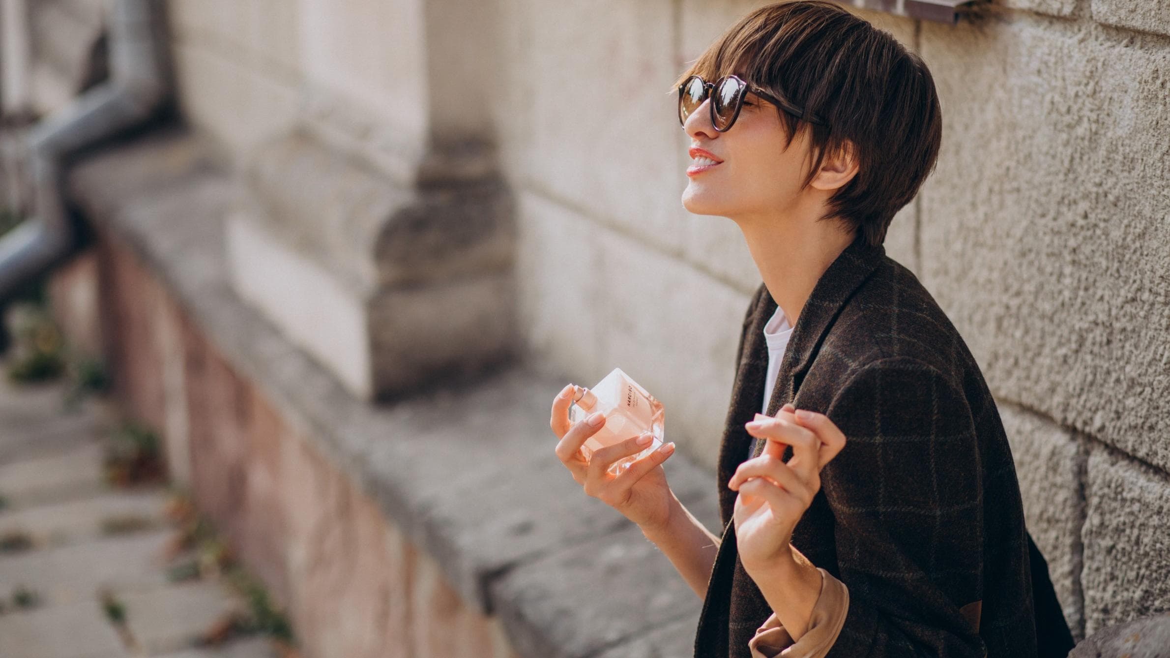 Body odour: शरीर की बदबू से परेशान हैं? ट्राई कीजिए इन आसान और शानदार उपायों को