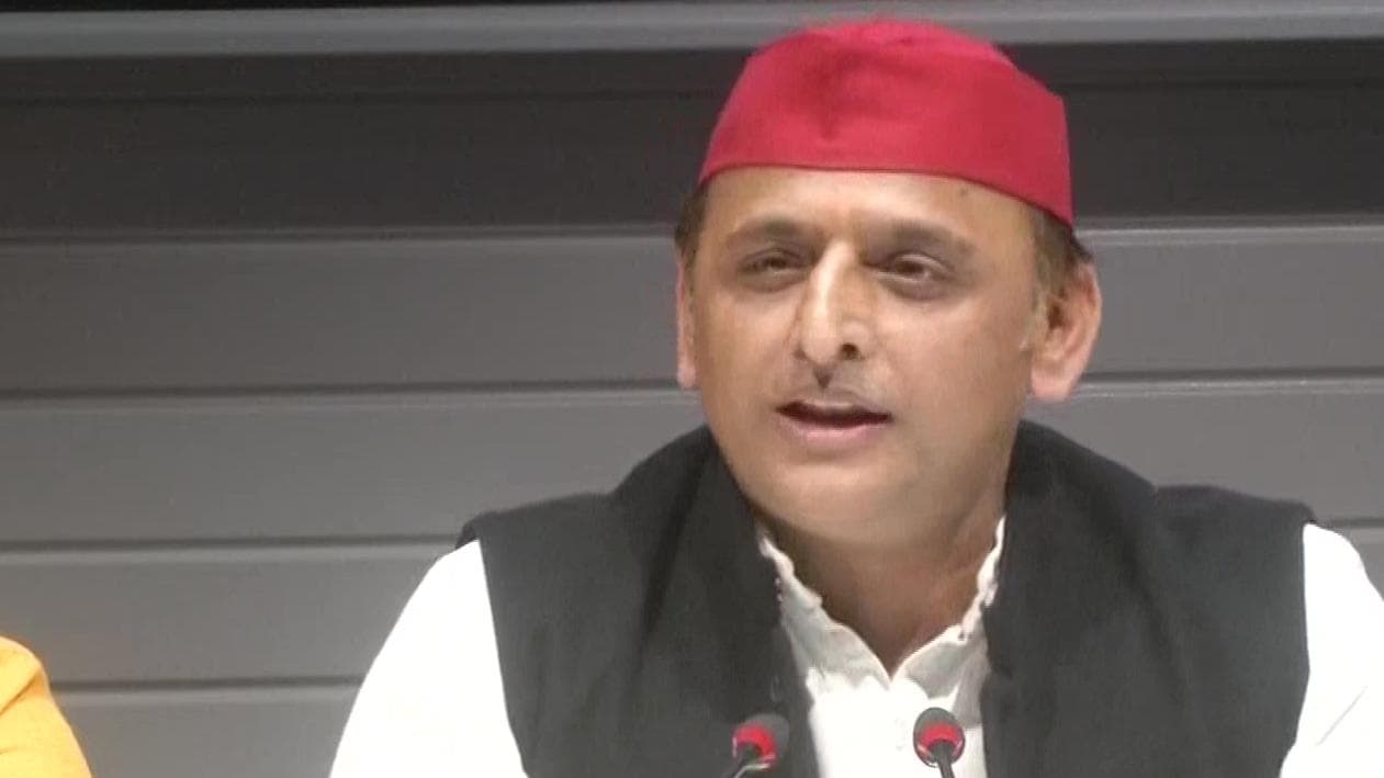 'Never questioned scientists': Akhilesh Yadav clarifies vaccine remark