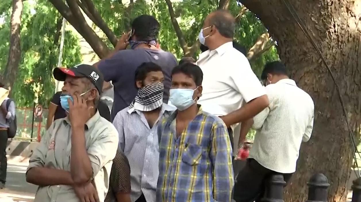 In dry Bihar, tipplers may skip jail if they tip cops on liquor suppliers