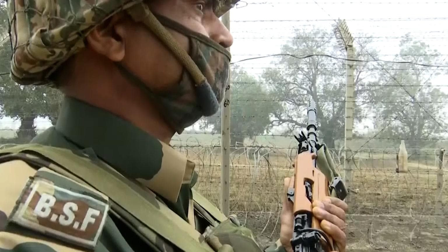 BSF: বিএসএফের কাজের পরিসরবৃদ্ধি নিয়ে বৈঠক, আজ রাজ্যে কেন্দ্রীয় স্বরাষ্ট্রসচিব, থাকবেন না DMরা