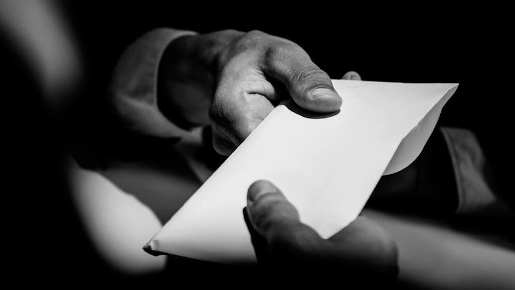 Punjab Vigilance Bureau nabs officials for taking bribe