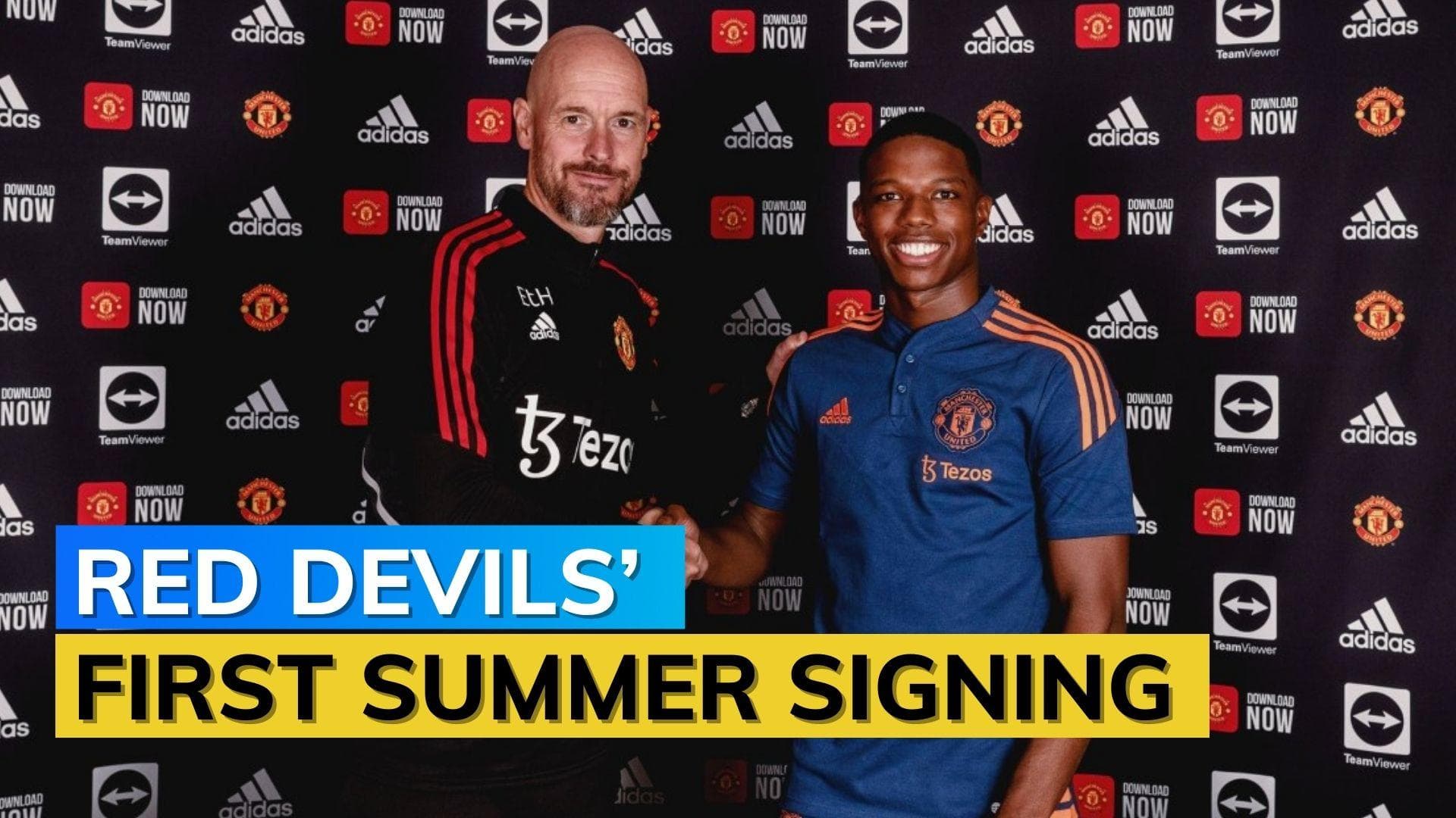 Manchester United confirm Tyrell Malacia transfer from Feyenoord