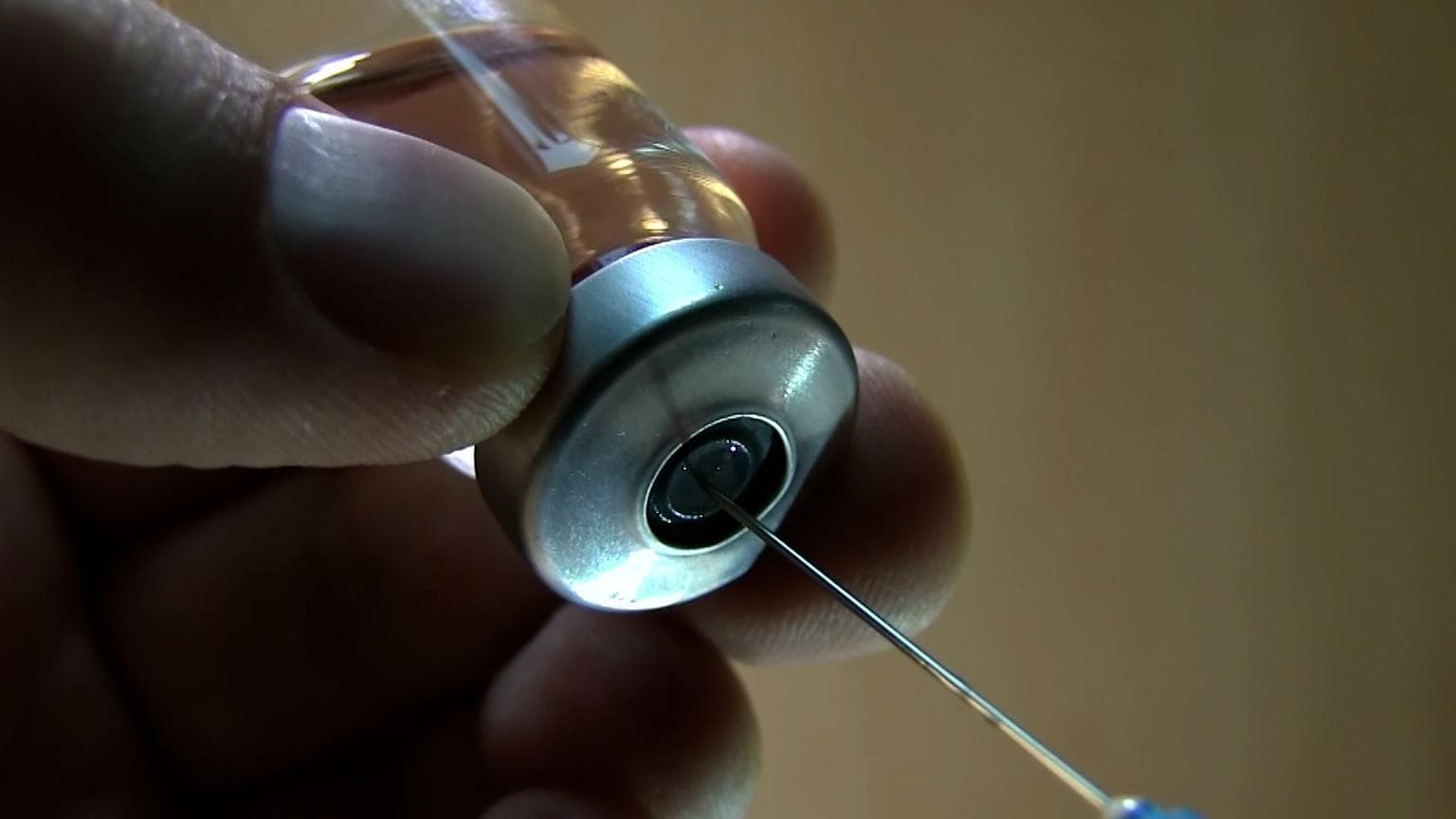 Novavax: বিশ্ব স্বাস্থ্য সংস্থার ছাড়পত্র চেয়ে আবেদন নোভাভ্যাক্সের