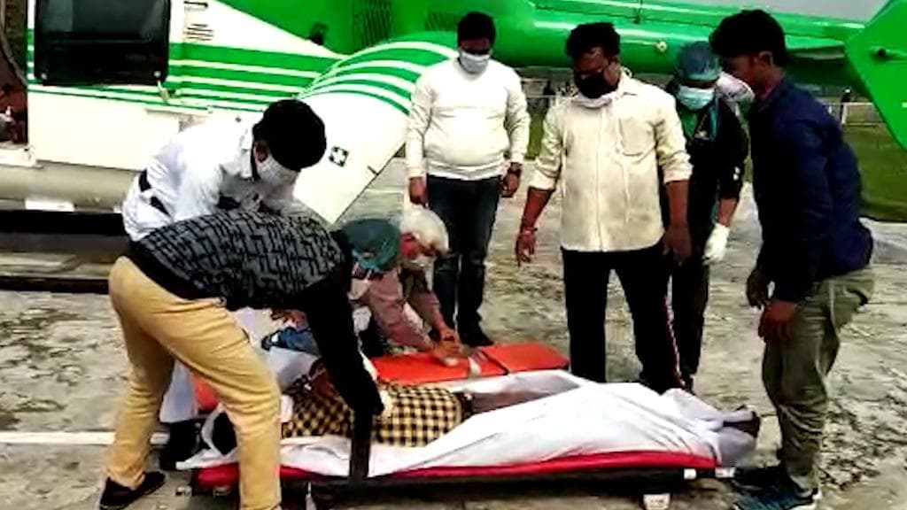 Gangasagar Mela : গঙ্গাসাগর মেলায় এসে হার্ট অ্যাটাক এক ব্যক্তির, এয়ার অ্যাম্বুলেন্সে নিয়ে আসা হল কলকাতায়