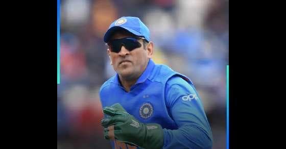 'बलिदान बैज' वाले दस्तानों के साथ नहीं खेल सकते धोनी: ICC