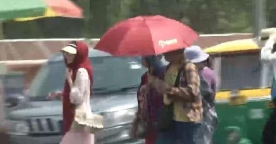 भीषण गर्मी और लू से तपती दिल्ली में 'रेड कलर' वॉर्निंग 