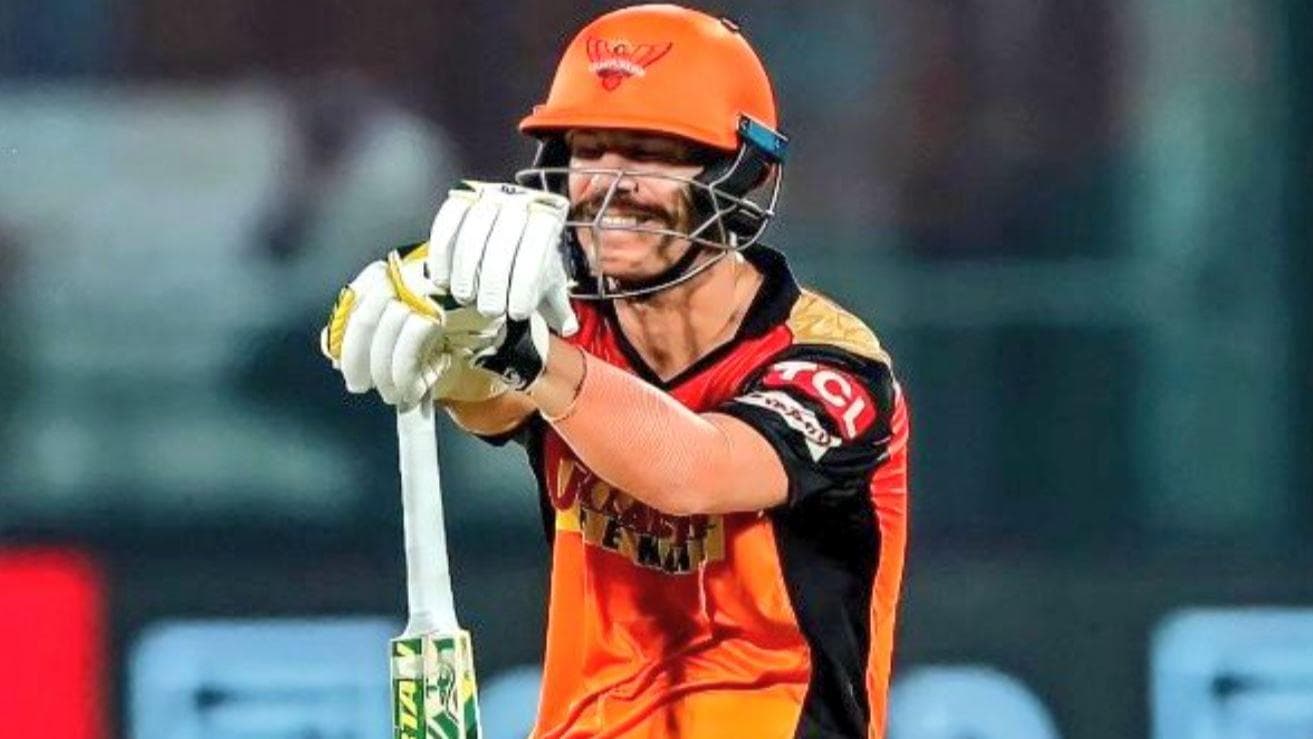 Warner was 'shocked & hurt' after being sacked as SRH captain
