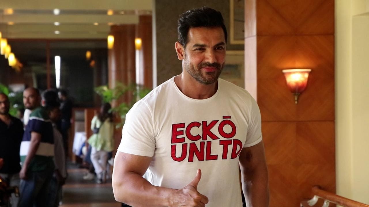 John Abraham ने एक बार फिर बढ़ाई अपनी फीस?  'एक विलेन रिटर्न्स' के लिए मिले इतने करोड़ रुपये!