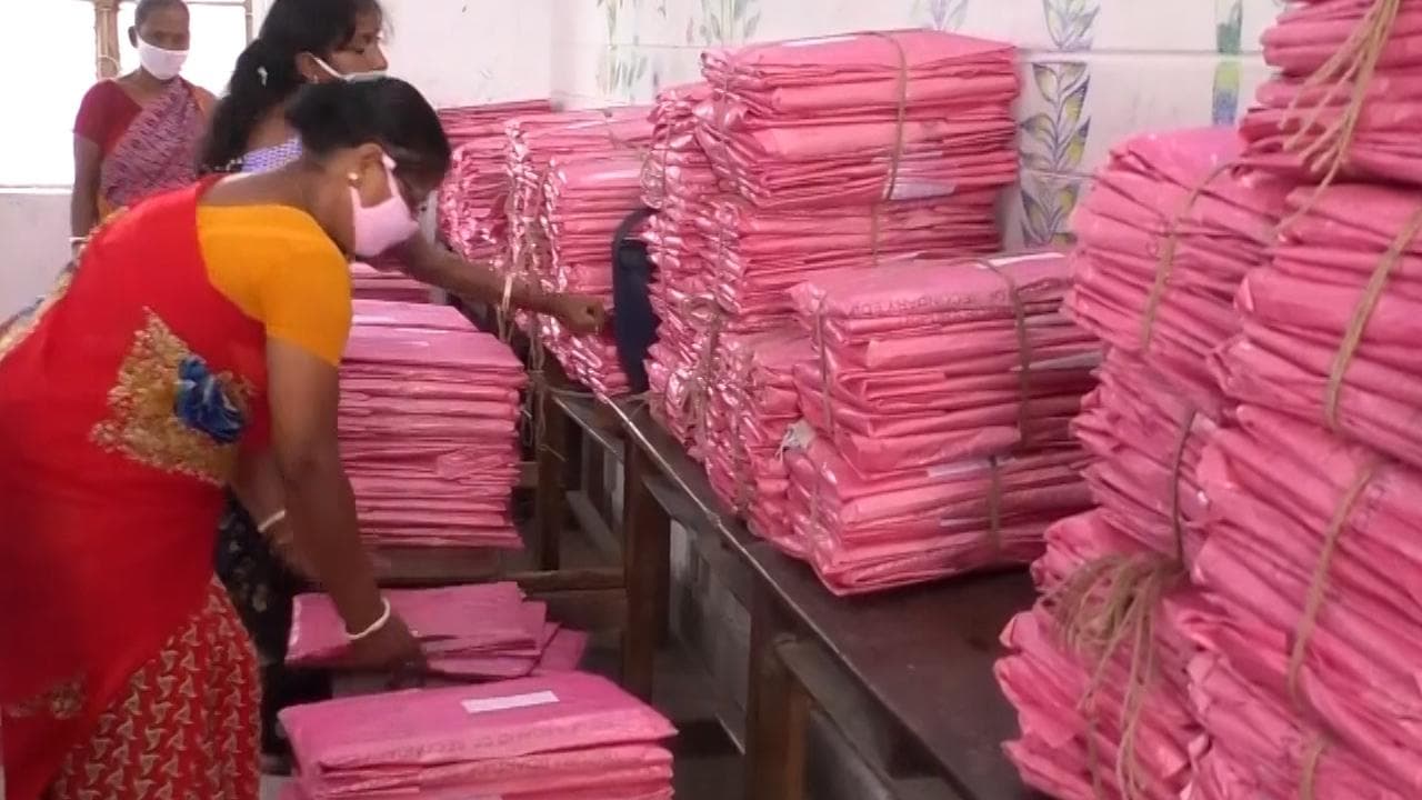 CBSE ने मांगी माफी, सवाल पूछा था- किस सरकार के दौर में हुए थे 2002 के गुजरात दंगे ?