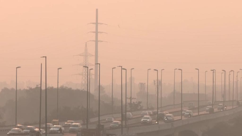 Air Pollution: SC directs Centre to hold emergency meeting, consider Work From Home 