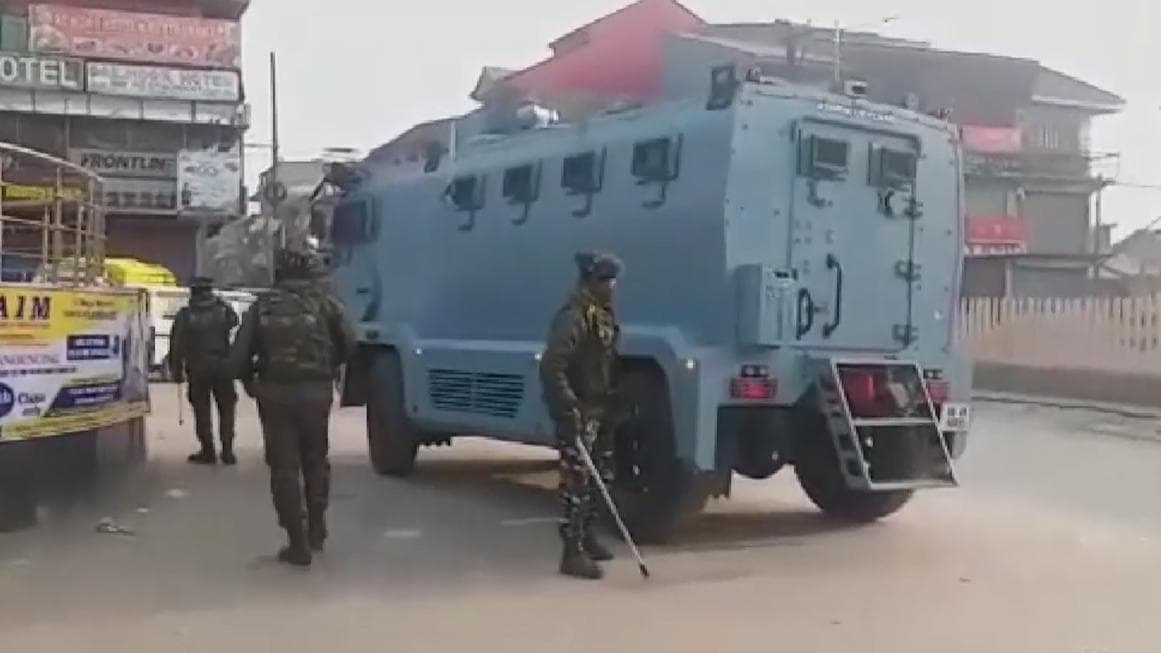 Militant Attack in Bandipora: জম্মু-কাশ্মীরের বান্দিপোরায় সন্ত্রাসবাদী হামলা, মৃত্যু দুই পুলিশকর্মীর