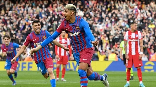 La Liga: Barcelona beat Atletico Madrid 4-2 on a dramatic night at Camp Nou