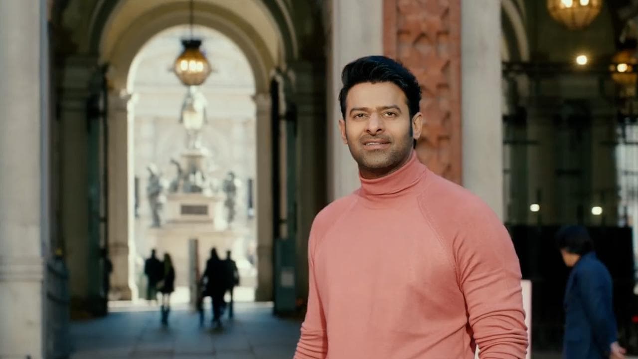 Jaan Hai Meri Song: राधे श्याम का रोमांटिक गाना 'जान है मेरी' रिलीज, प्यार में डूबे दिखे प्रभास और पूजा