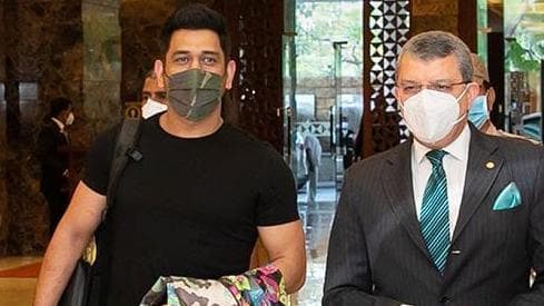 IPL Auctions 2022: Thala MS Dhoni arrives in Chennai to prepare for mega auctions 