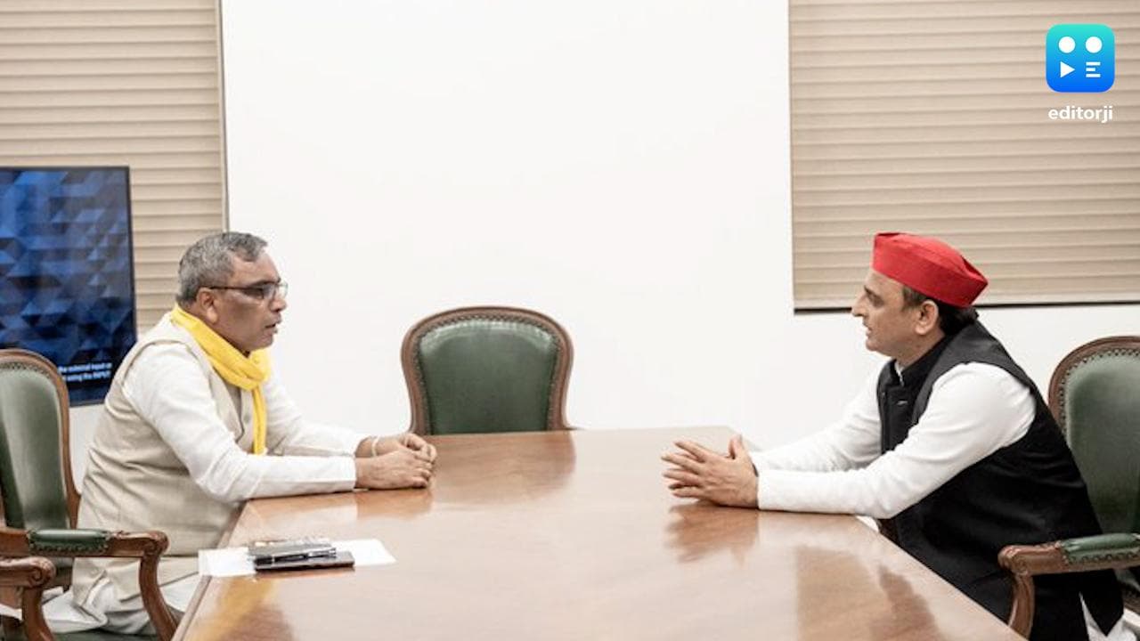 UP Election: साथ आए अखिलेश यादव और राजभर, बोले- अबकी बार, भाजपा साफ!