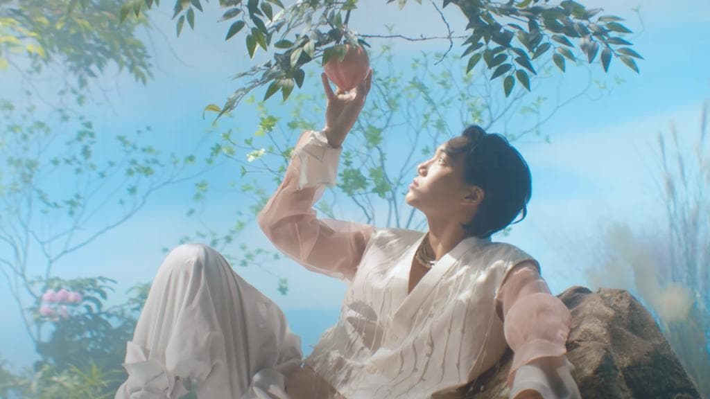 EXO's Kai drops his second album, 'Peaches'