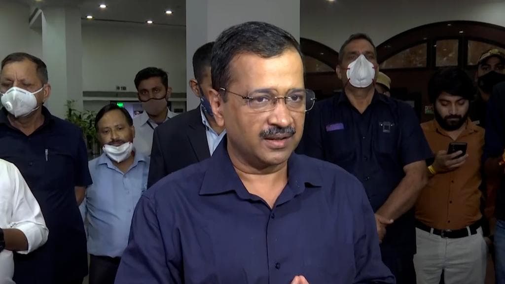 Delhi air pollution: schools shut for a week, govt offices to work from home