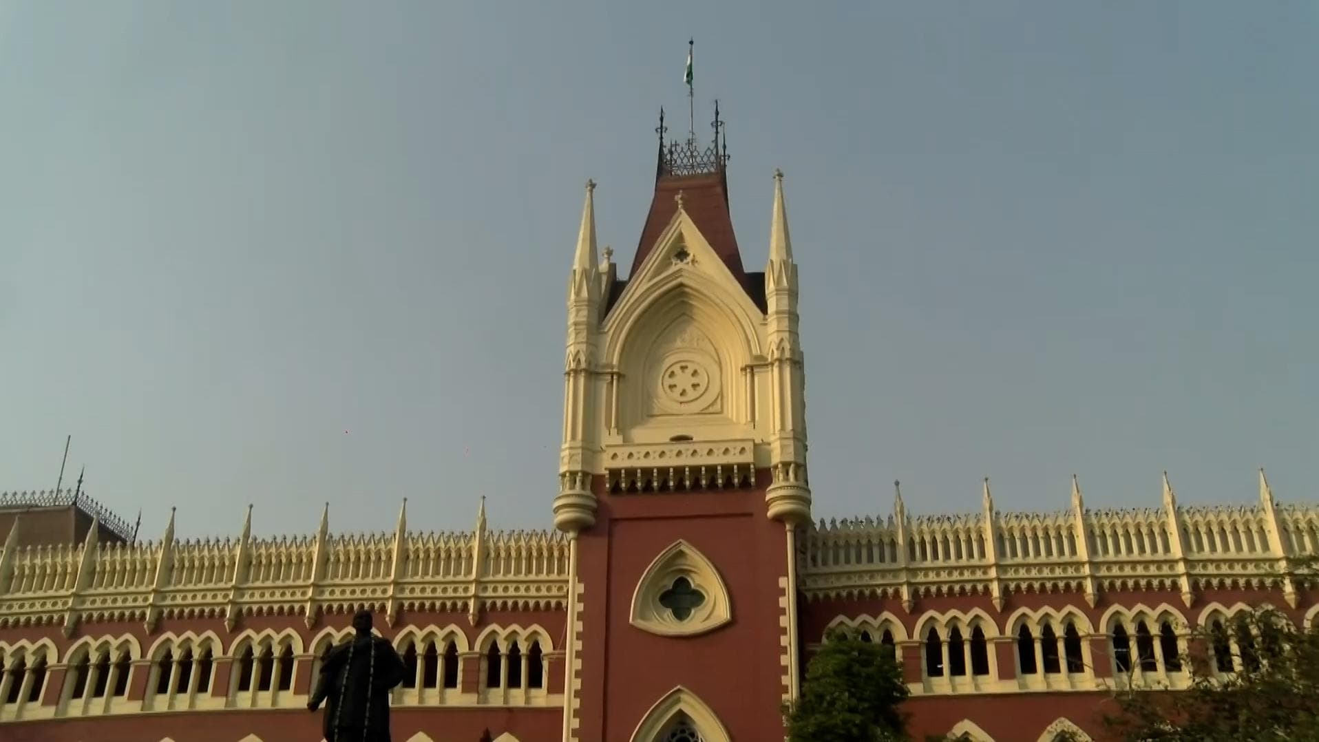 SSC Group D: এসএসসি গ্রুপ-ডি মামলায় চাকরি বাতিল কলকাতা হাইকোর্টের, সরকারি টাকা ফেরতের নির্দেশ বিচারপতির 