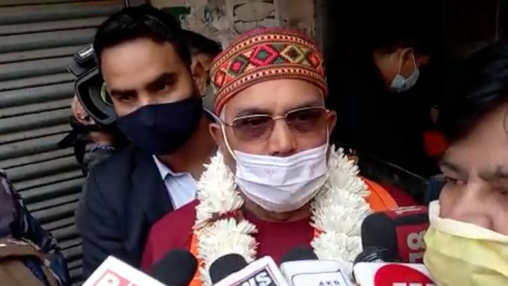 Dilip Ghosh: কোভিডবিধি ‘অগ্রাহ্য’, দিলীপ ঘোষকে আটকাল পুলিশ, অভিযোগ-পাল্টা অভিযোগে উত্তপ্ত বিধাননগর