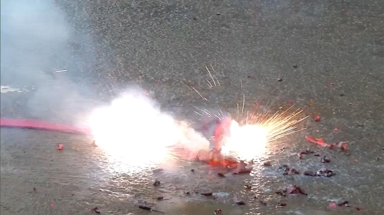 Pollution: 2019 की तुलना में आधी आतिशबाजी होने पर भी 'गैस चैंबर' बन जाएगी दिल्ली