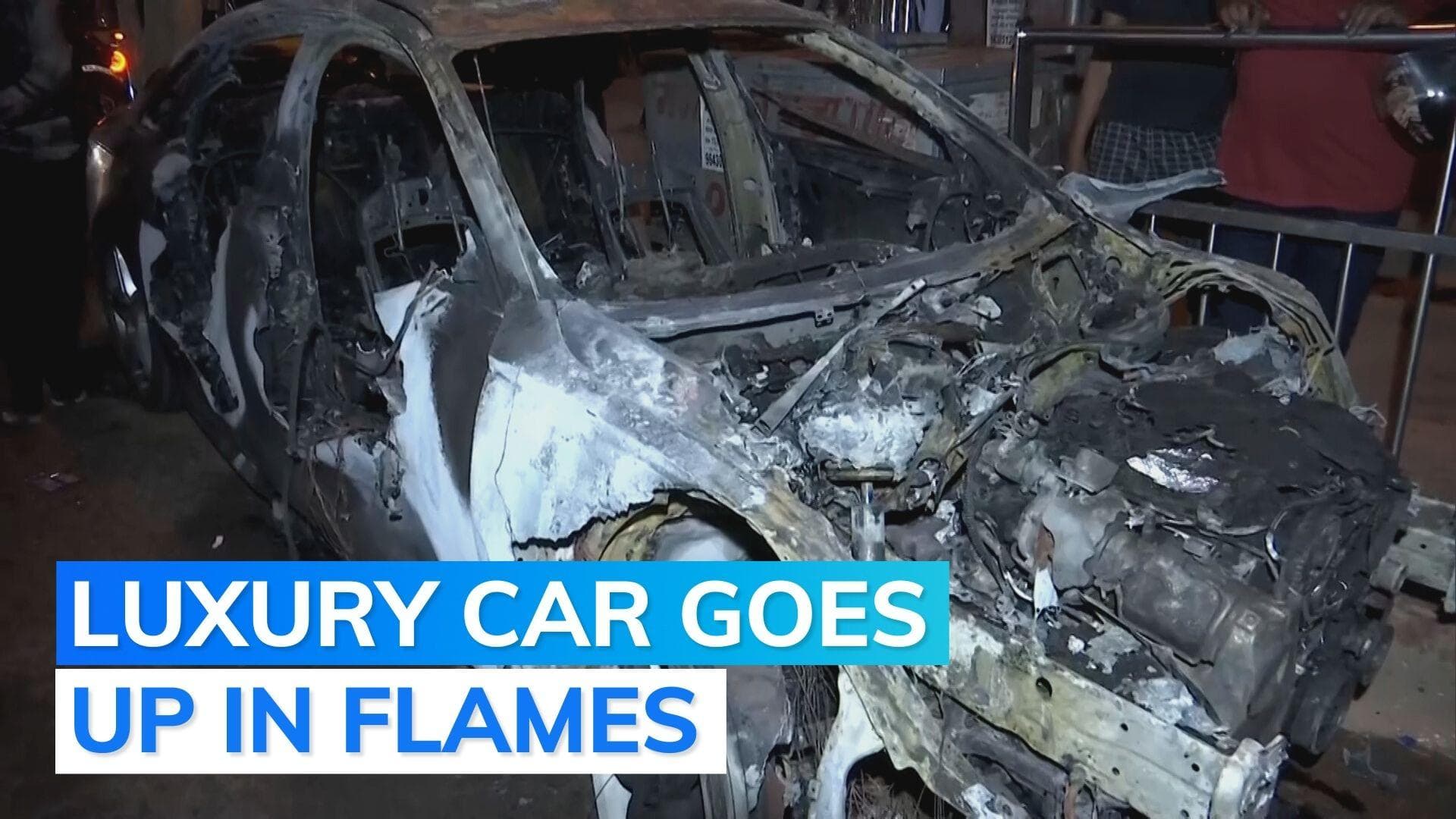 On camera: Audi sedan catches fire in Delhi, no casualties reported 