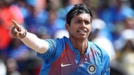 नवदीप सैनी का धमाकेदार डेब्यू , वेस्टइंडीज़ पर लगाया रनों का 'कर्फ्यू