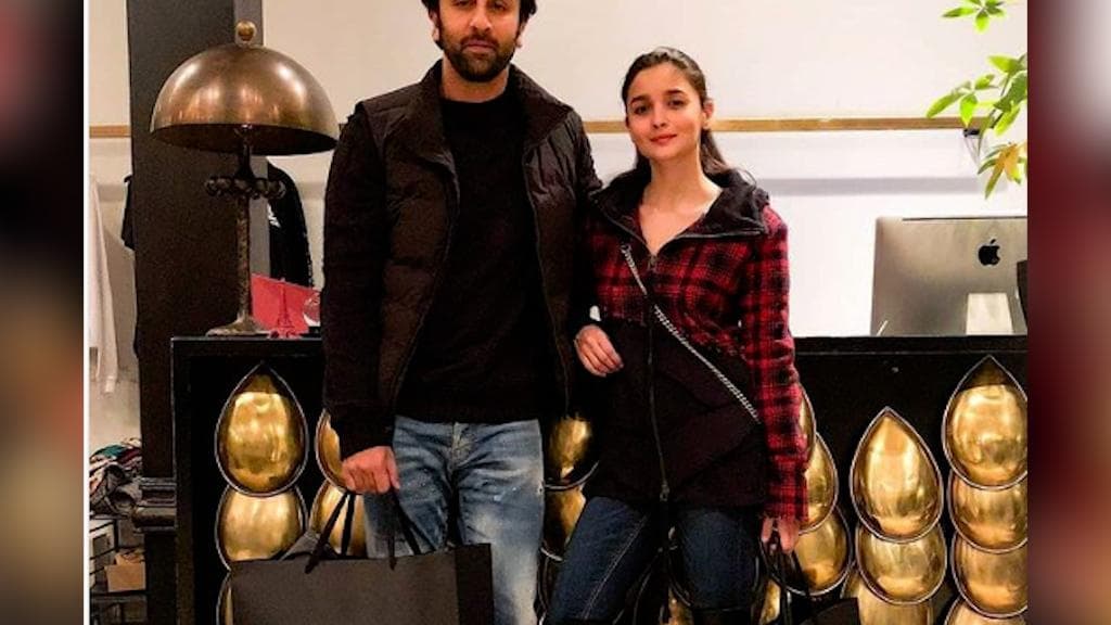 Ranbir-Alia: এপ্রিলেই কি বিয়ে রণবীর-আলিয়ার? অভিনেতার একটি কথায় জল্পনা শুরু নেটিজেনদের মধ্যে