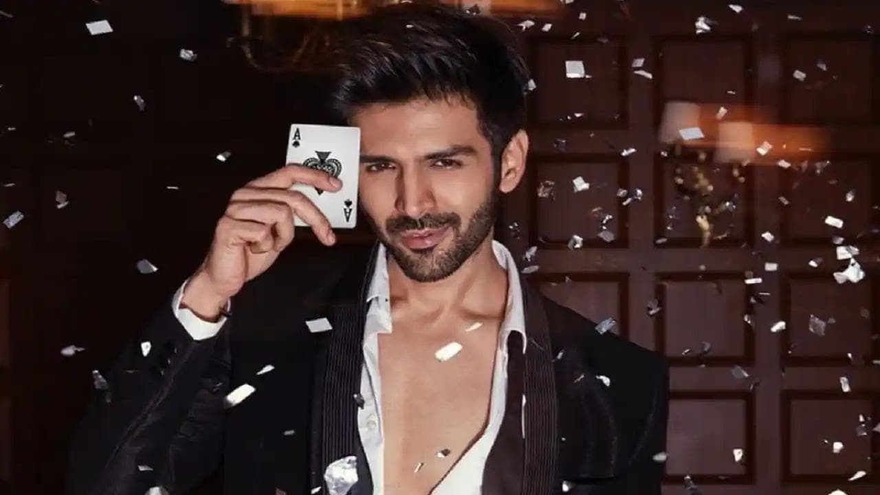 Kartik Aaryan turns a year older, a look at his life before he had hit stardom