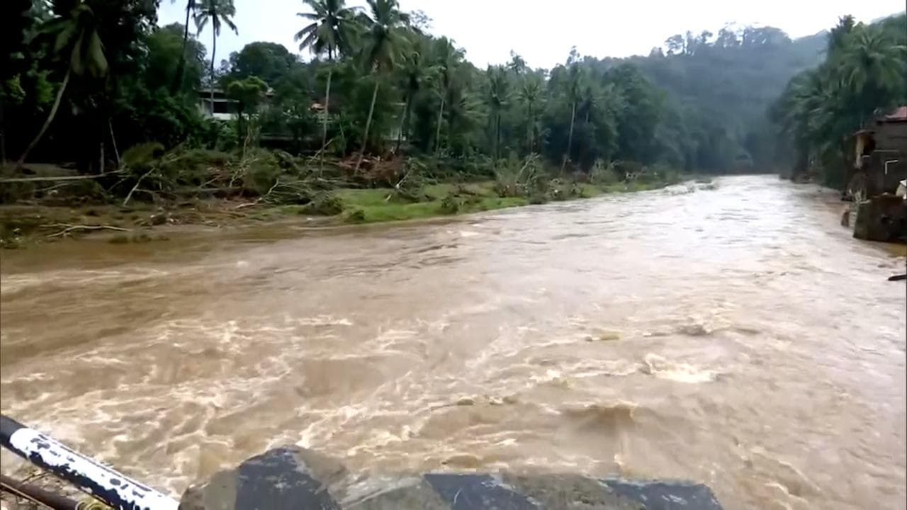 Floods in Kerala: केरल में 24 अक्टूबर तक तेज बारिश की आशंका, कई बाधों के गेट खोले गए