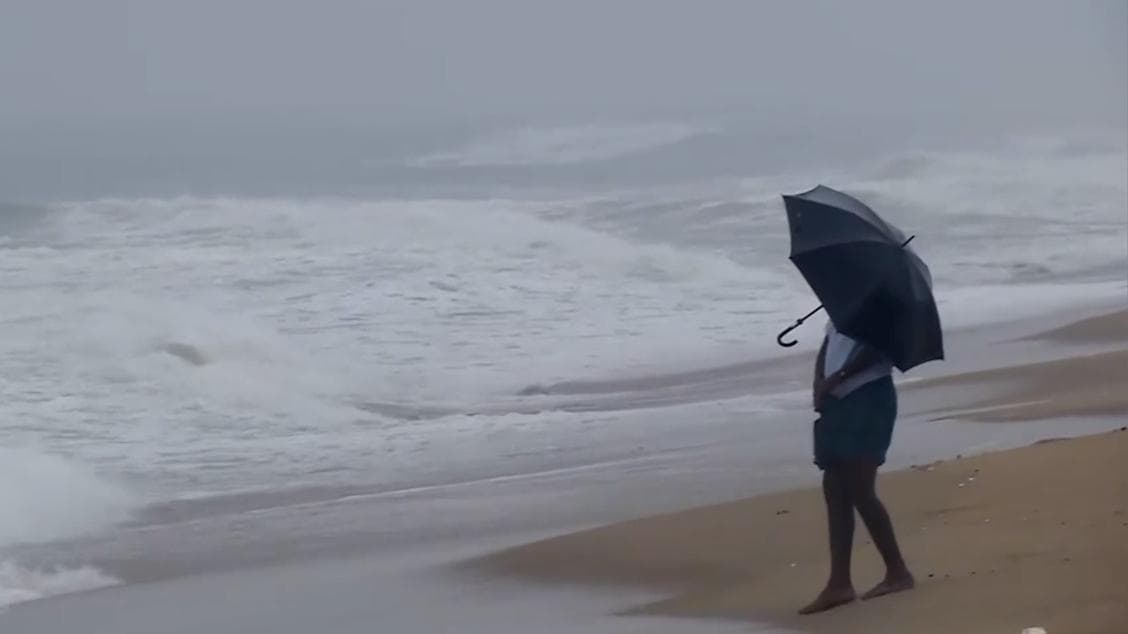 Cyclone Jawad: আসছে 'জাওয়াদ', আরও ৭৫টি ট্রেন বাতিল করল ভারতীয় রেল