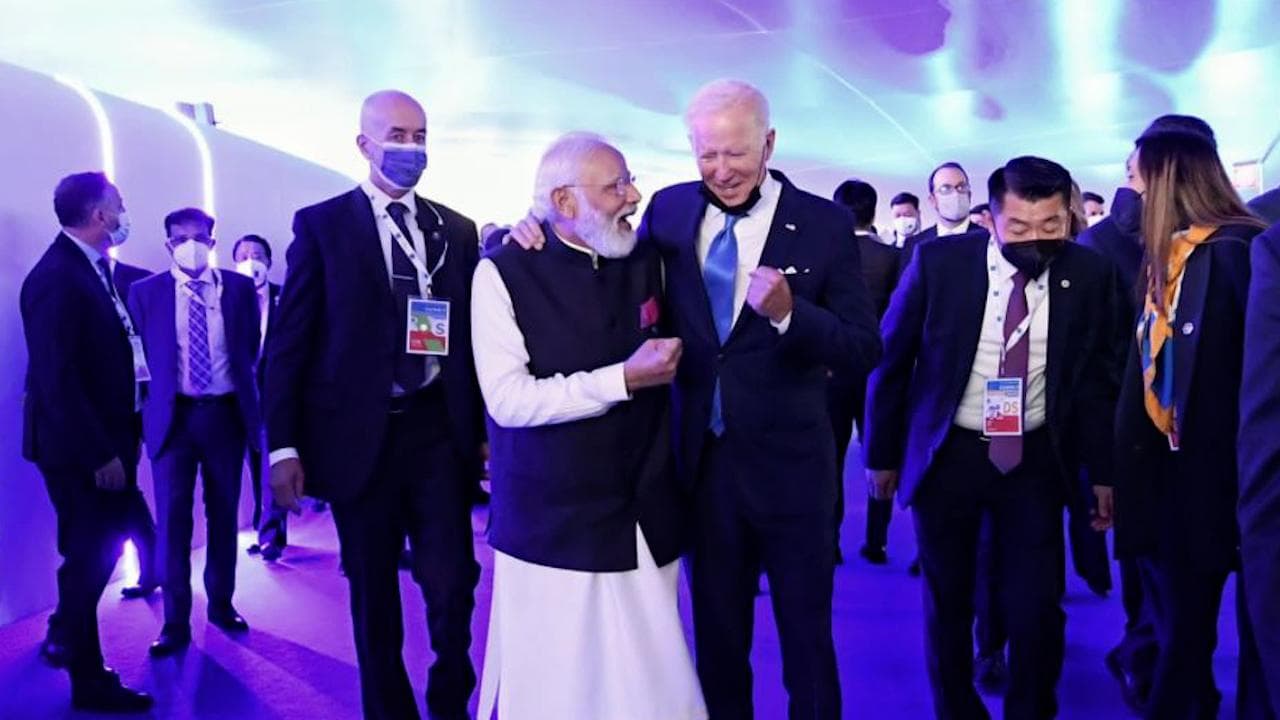 G20 Summit: रोम में G20 शिखर सम्मेलन, जो बाइडेन और मैक्रों से ऐसे मिले PM मोदी