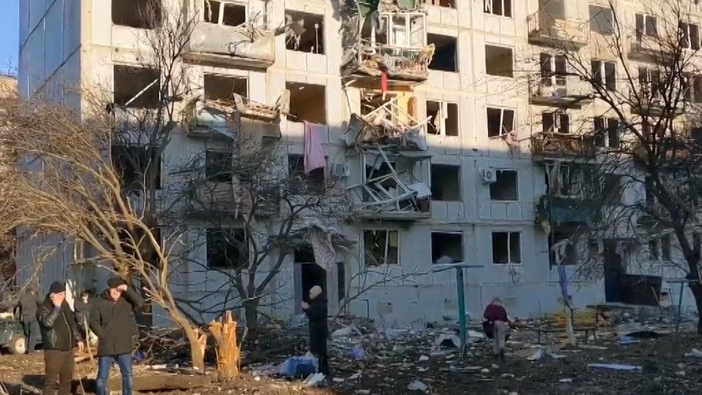 Ukraine Crisis: Missiles, tanks, explosions - watch the latest videos from Russian attack on Ukraine